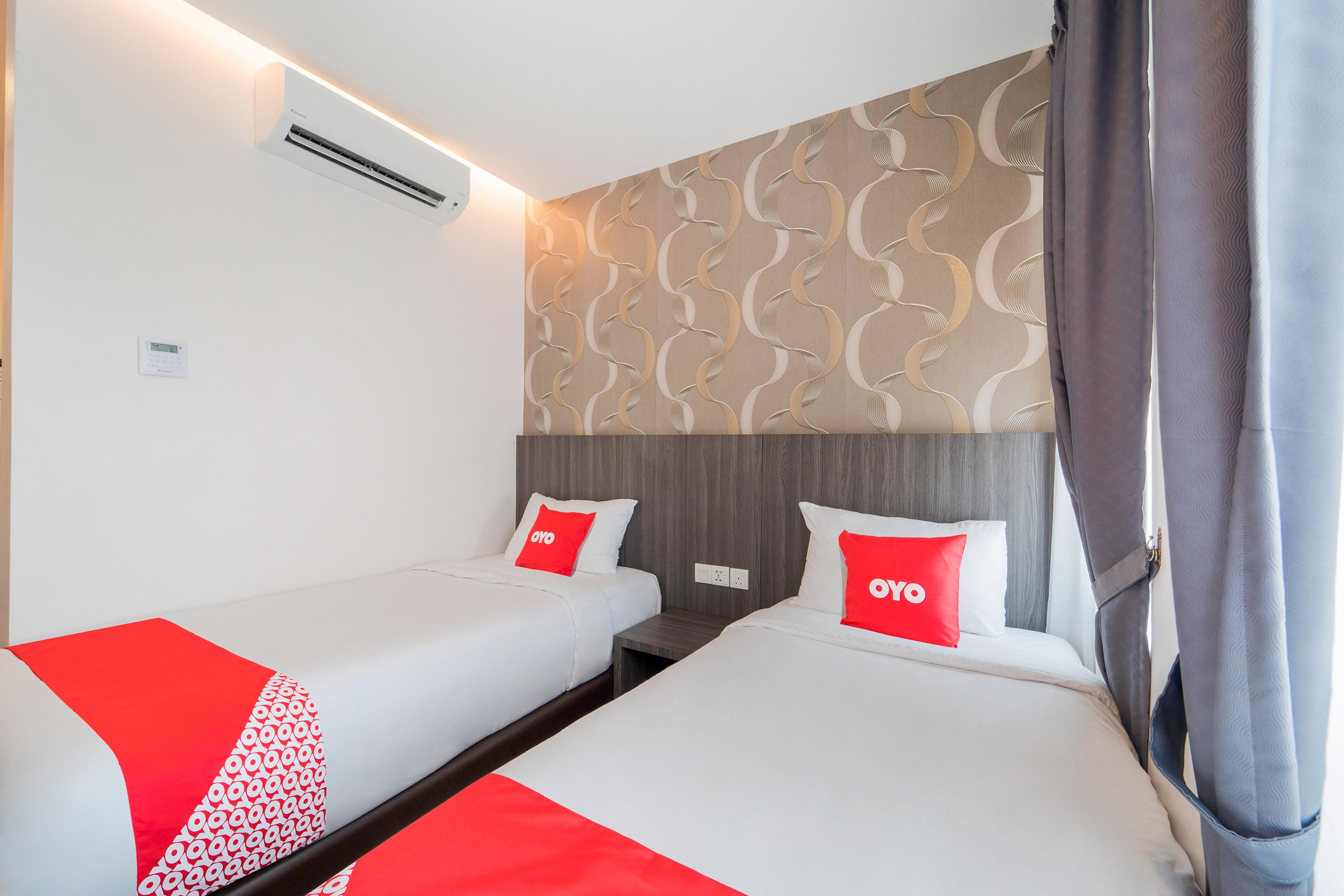 Capital O 89386 Stay 365 Hotel Changlun Extérieur photo