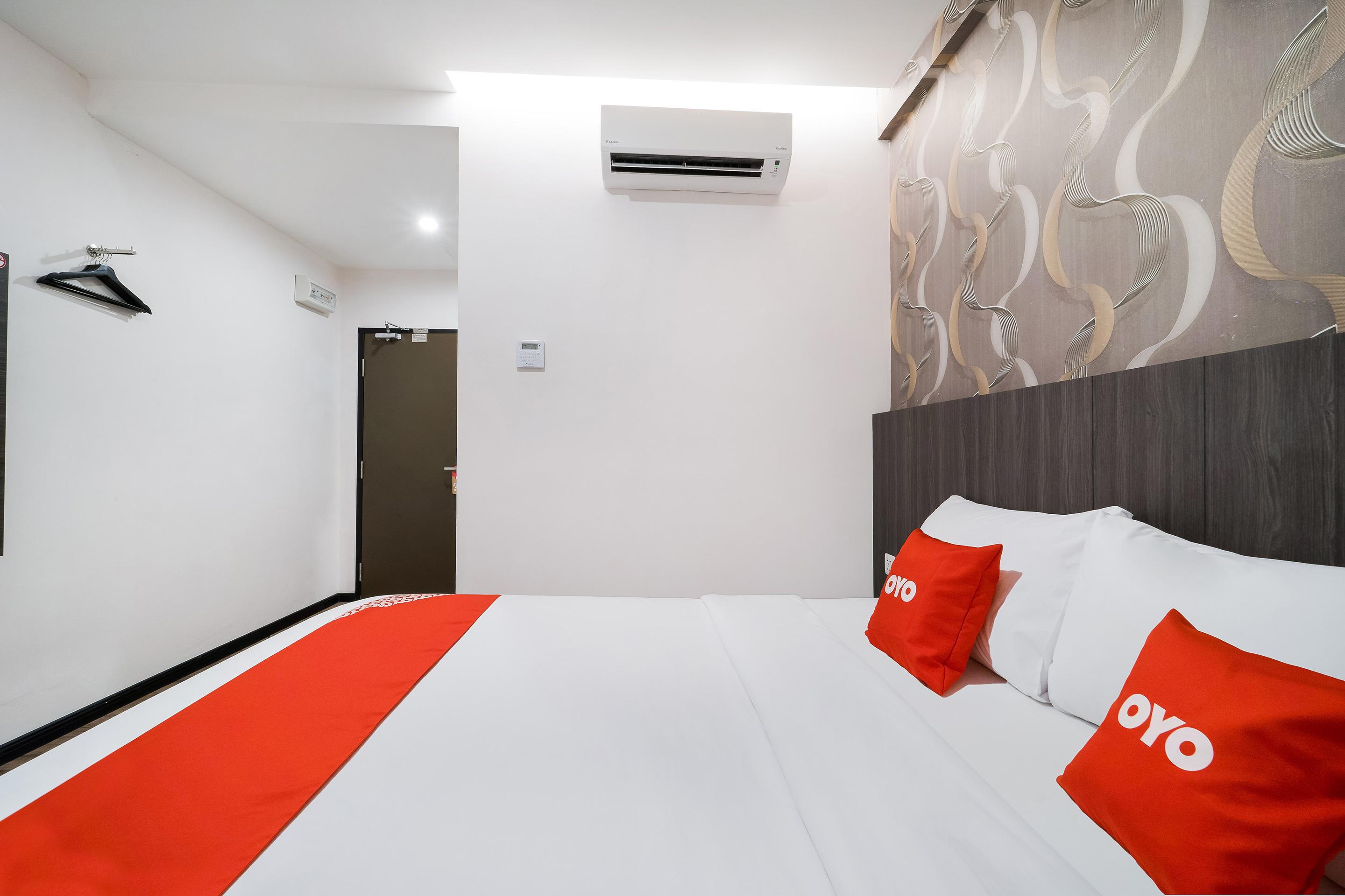 Capital O 89386 Stay 365 Hotel Changlun Extérieur photo