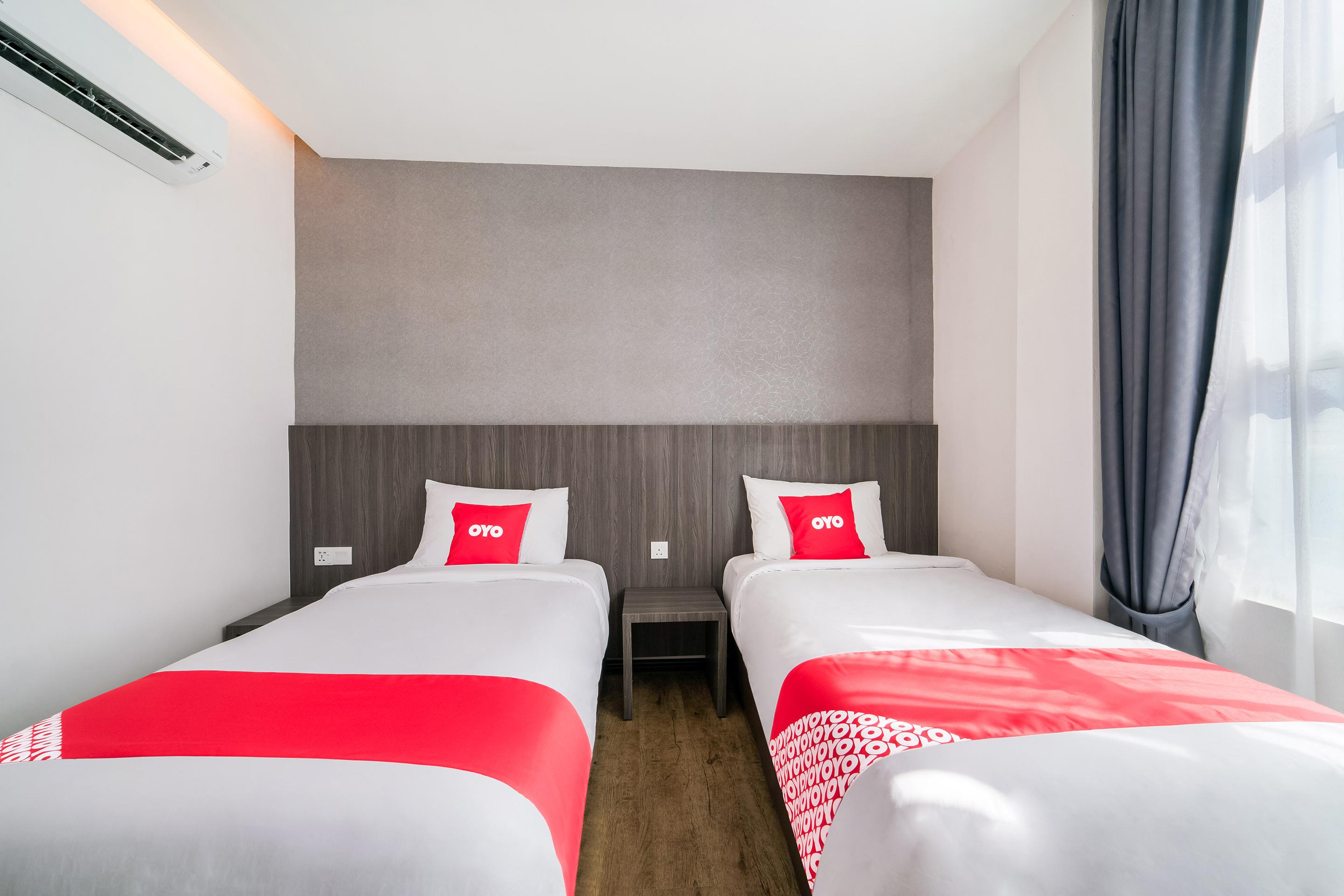 Capital O 89386 Stay 365 Hotel Changlun Extérieur photo