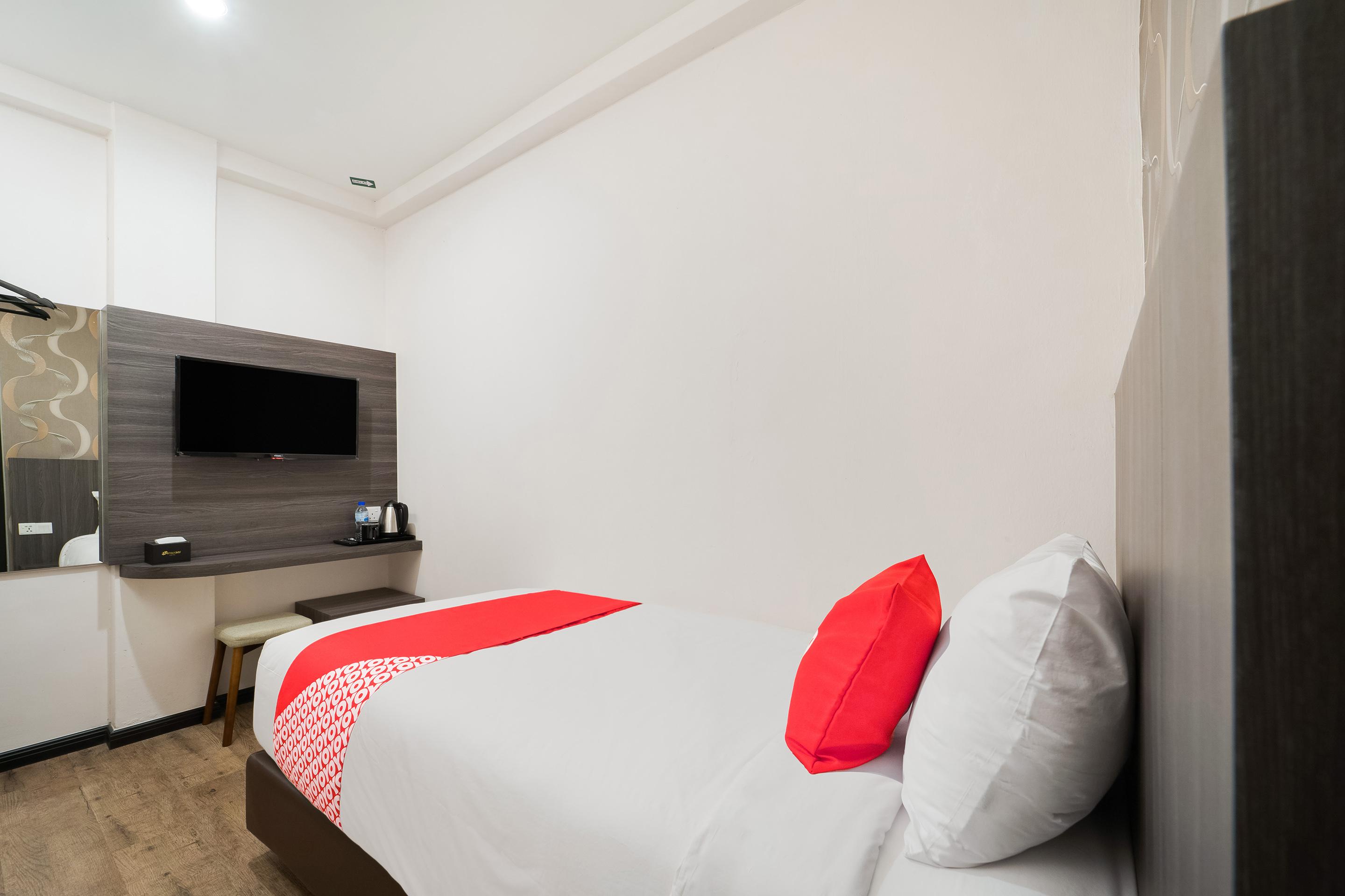 Capital O 89386 Stay 365 Hotel Changlun Extérieur photo