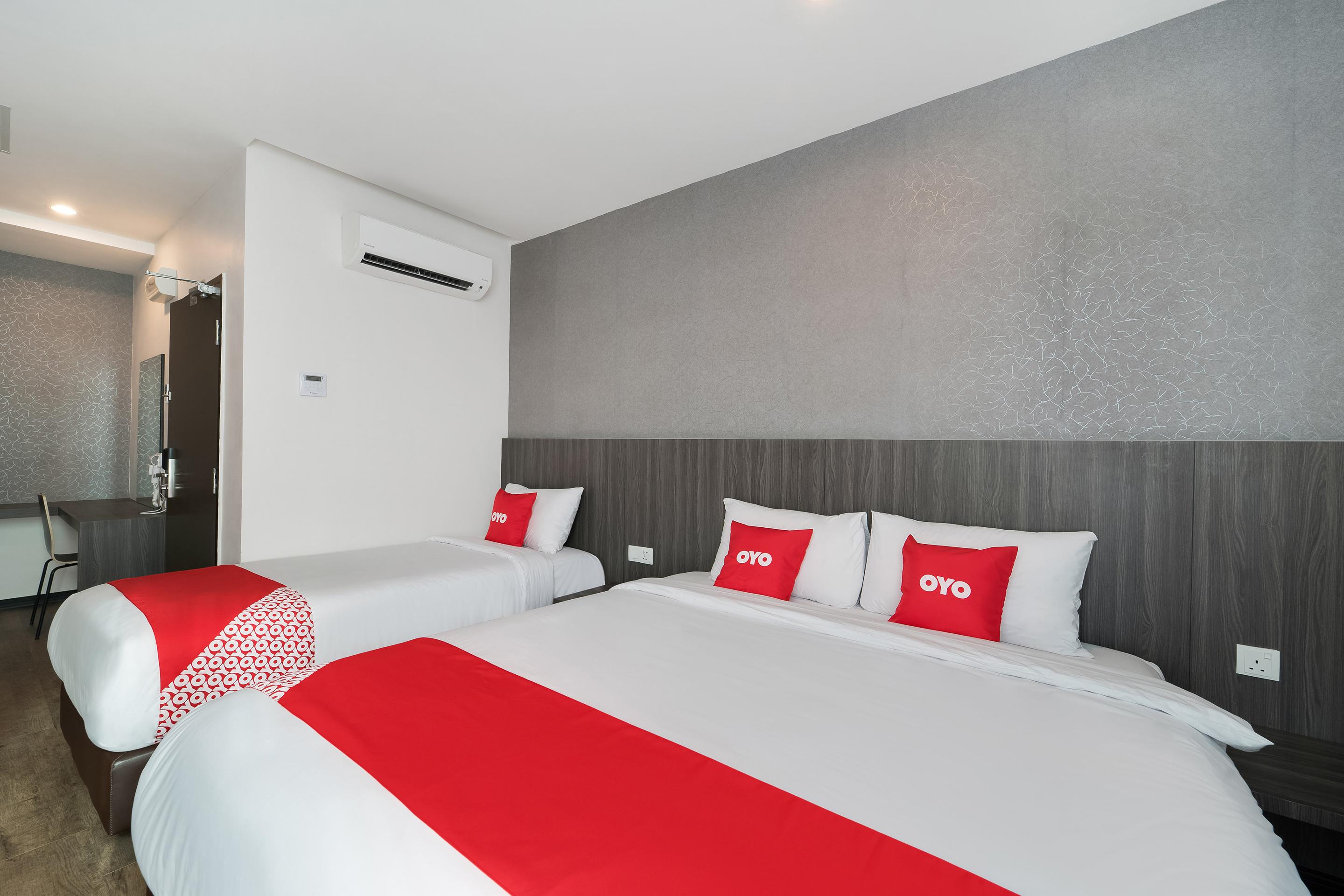 Capital O 89386 Stay 365 Hotel Changlun Extérieur photo