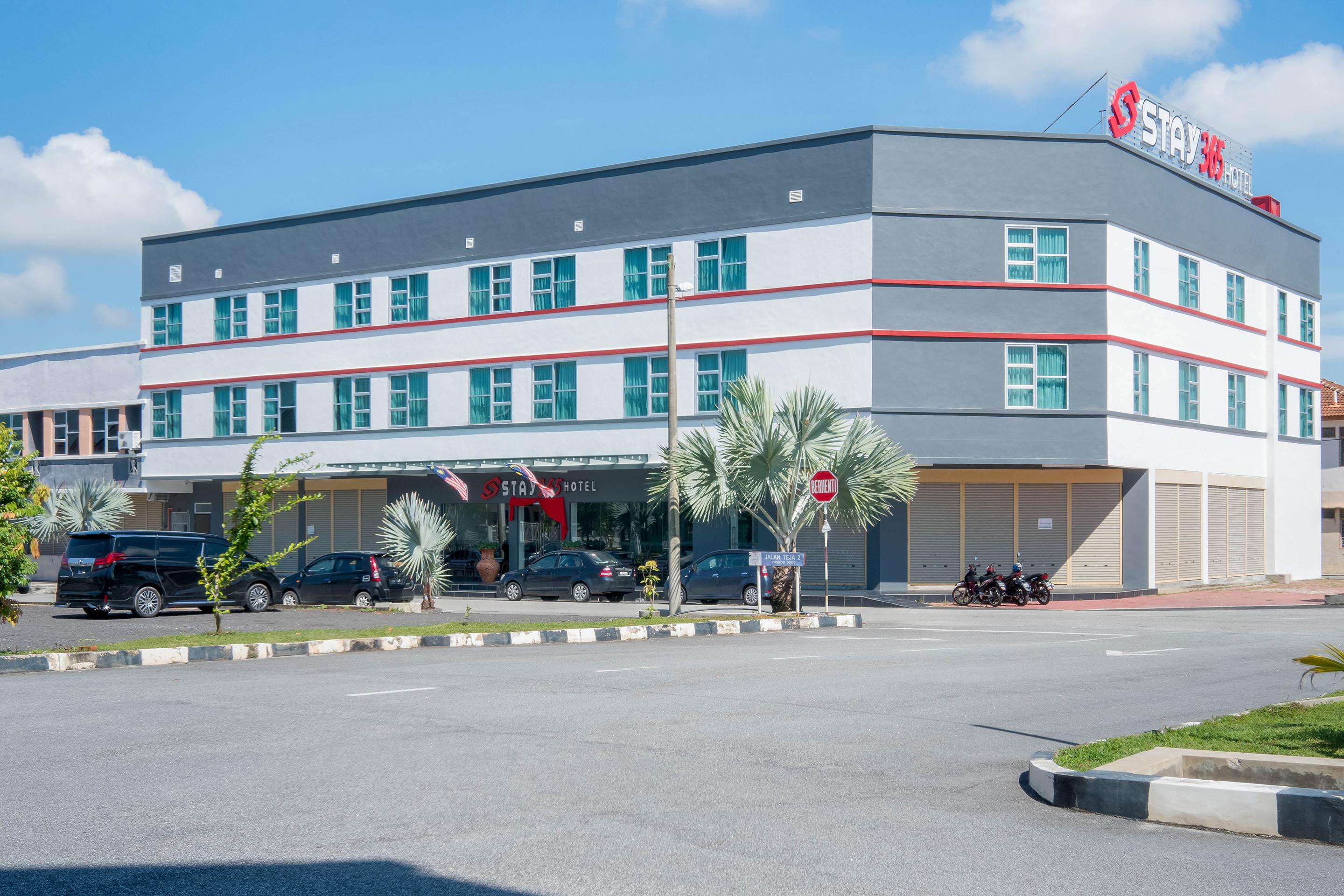 Capital O 89386 Stay 365 Hotel Changlun Extérieur photo