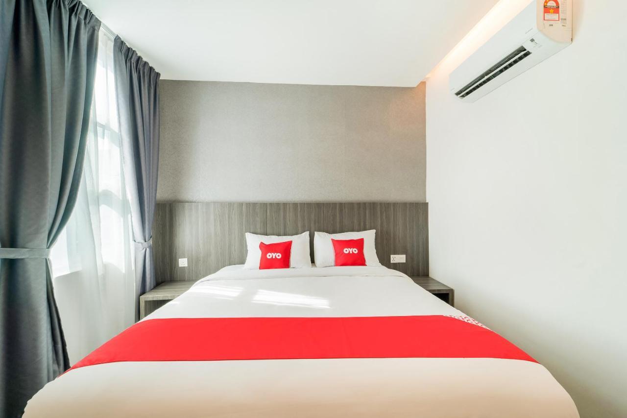 Capital O 89386 Stay 365 Hotel Changlun Extérieur photo